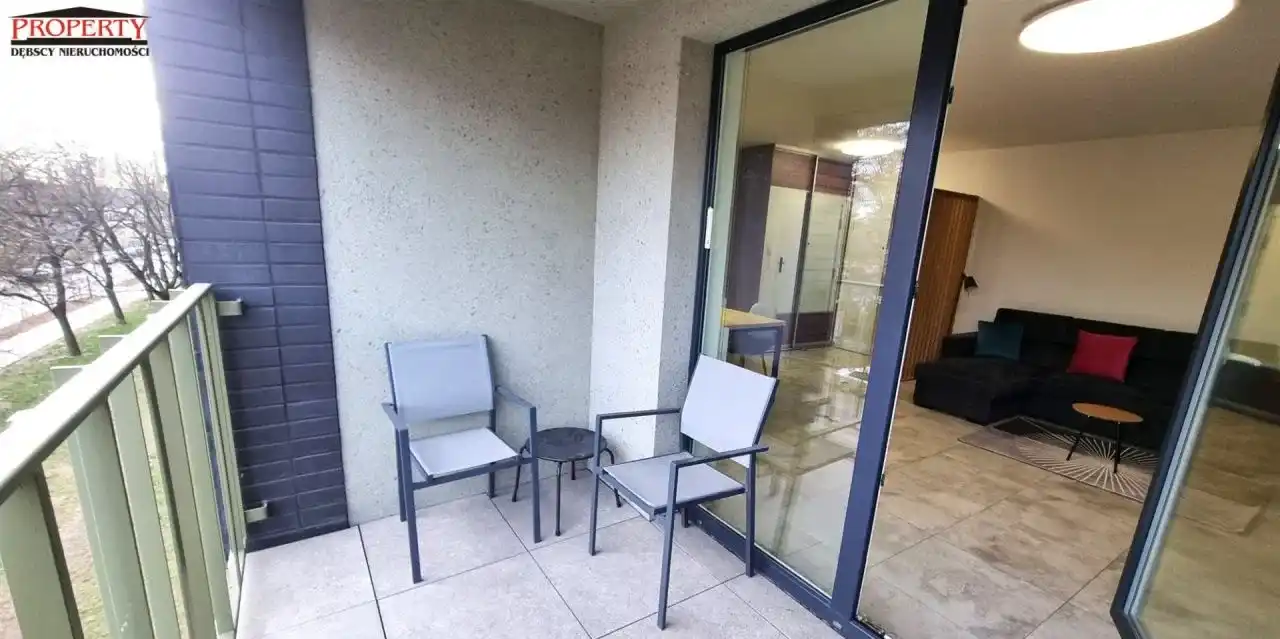 Elegancki apartament z garażem i komórką - zdjęcie 4