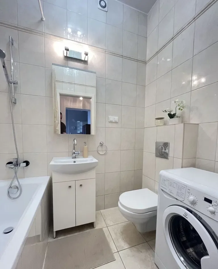 2 Pokoje w kamienicy z windą i balkonem - zdjęcie 9