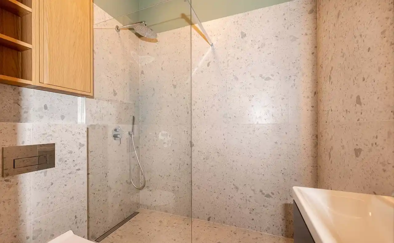 Komfortowy apartament w sercu miasta, New Iron - zdjęcie 9