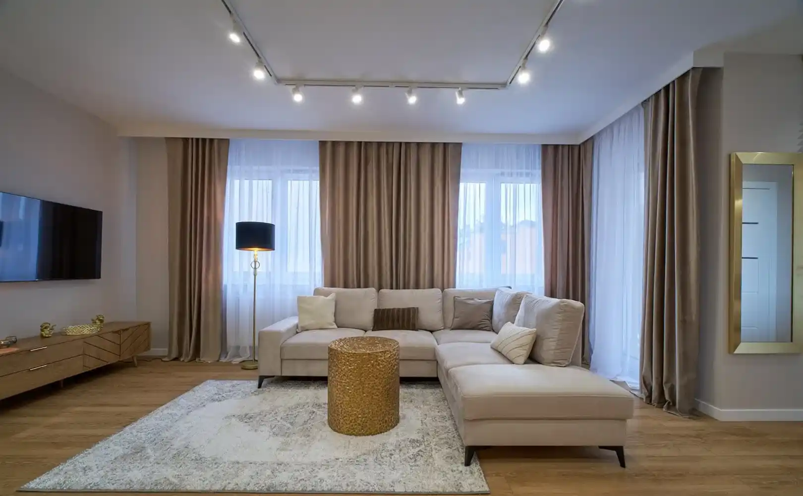 Nowy, komfortowy apartament w centrum ! - zdjęcie 8