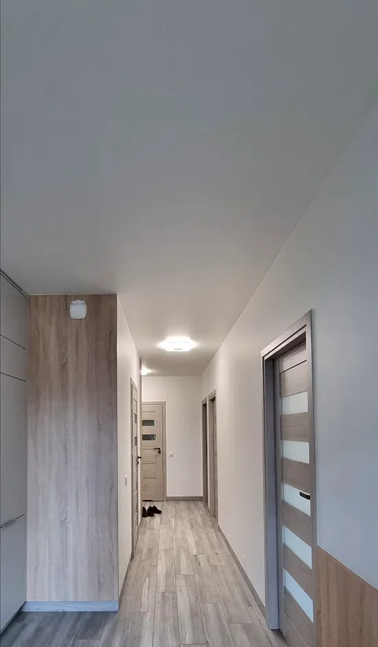 Pokój z balkonem w apartamentowcu przy Metrze Kopcińskiego - zdjęcie 4