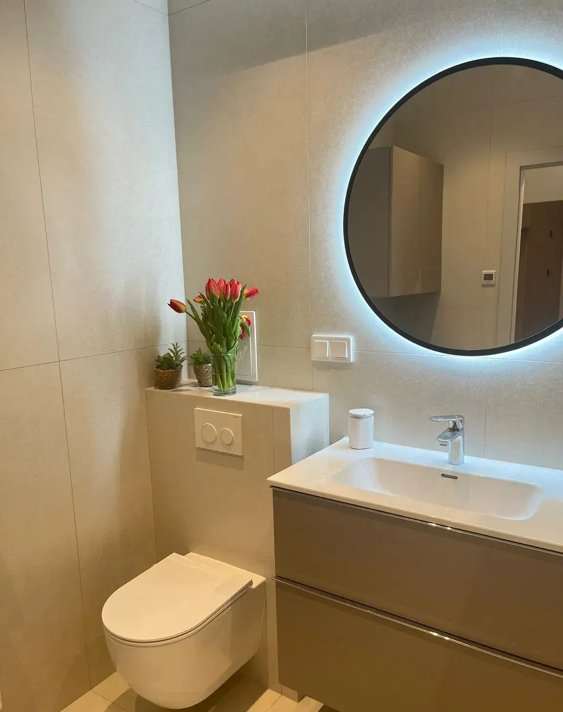 WYnajmę apartament 40 m2 na Pl.Grunwaldzkim po generalnym remoncie! - zdjęcie 8