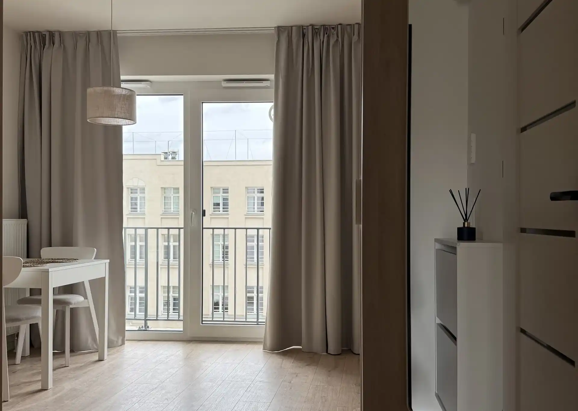 Nowoczesna kawalerka 26m2, pierwsze wynajęcie, przy ul. Mikołaja Reja - zdjęcie 4