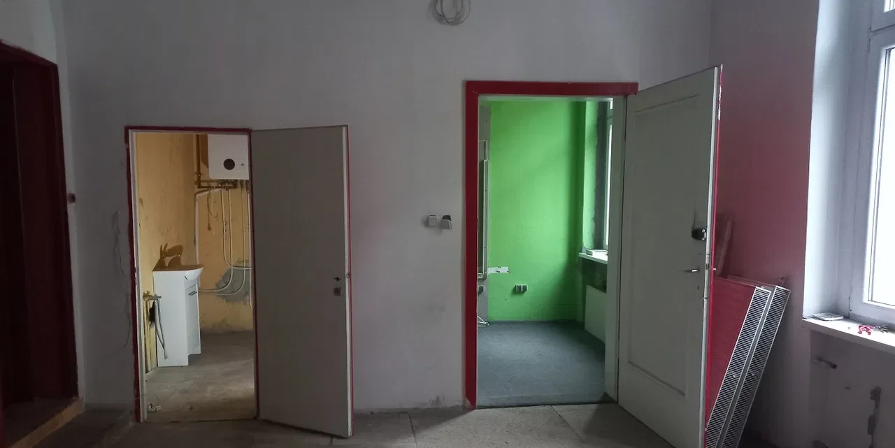 2 pokoje | 58 m2 | parter | kamienica | plastikowe okna | gazowe ogrzewanie | 790 zł + czynsz 790 zł + media - zdjęcie 3