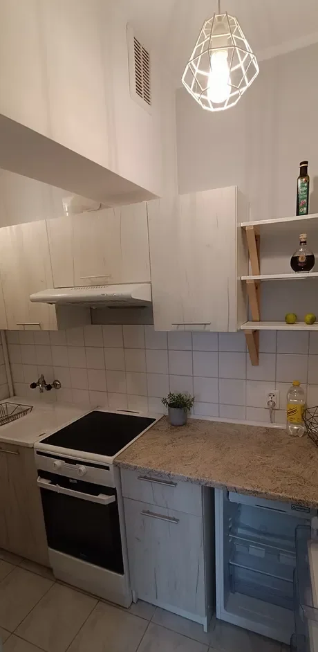 Przytulne studio kawalerka w centrum Leszna - zdjęcie 9