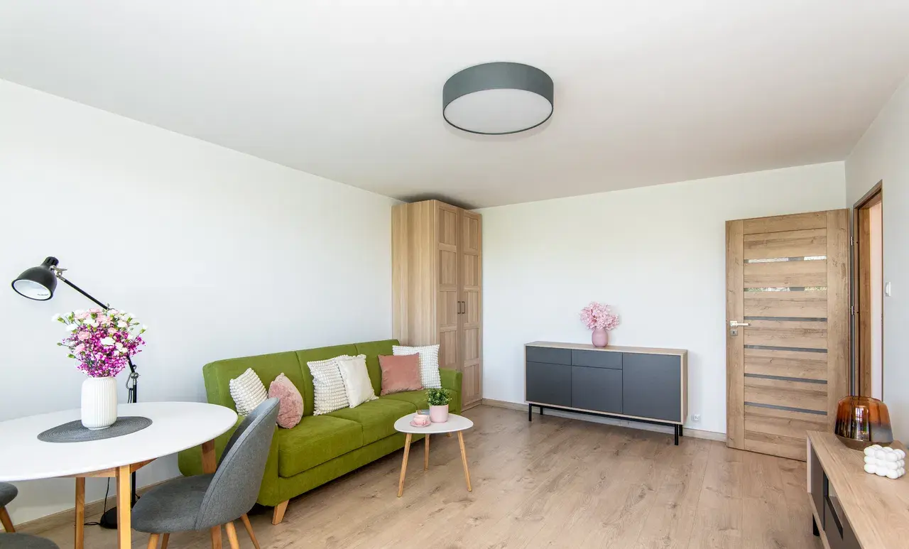 2 pokoje, mieszkanie na wynajem - Poznań, Stare Miasto, Winogrady - 68056030 • www.otodom.pl - zdjęcie 2