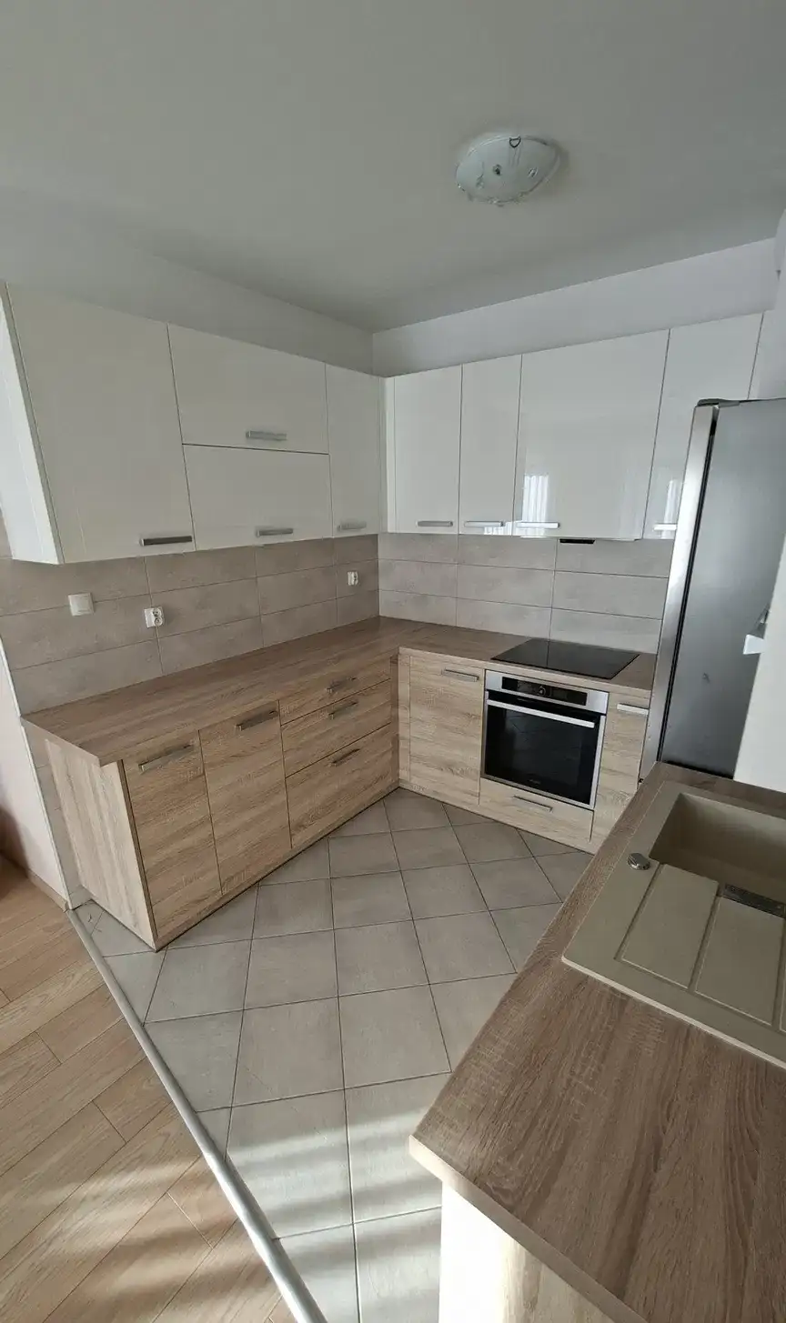 Mieszkanie, 3 pokojowe. 68m2. 2 miejsca postojowe. - zdjęcie 7