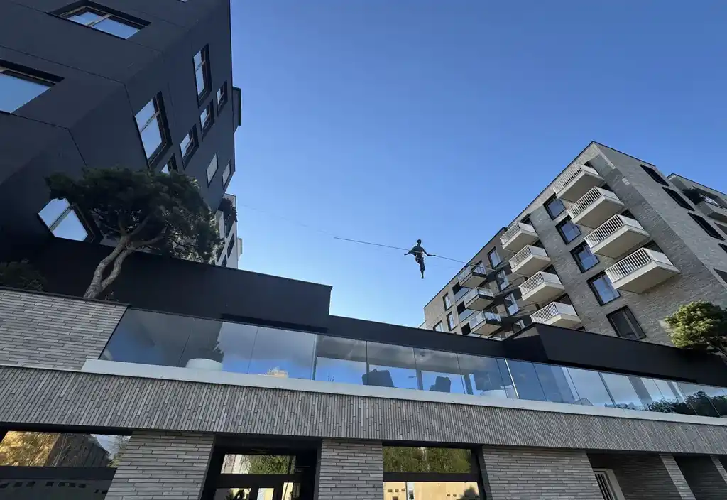 Nowe, garaż, balkon, osobna garderoba, darmowa siłownia, tramwaj - zdjęcie 8