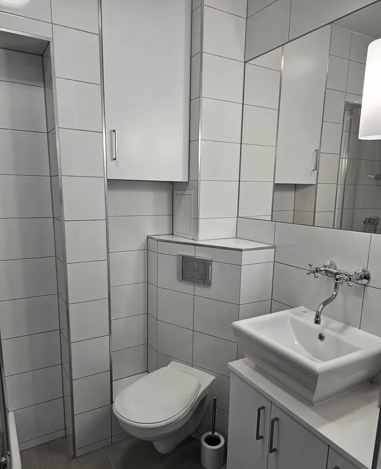 Wynajmę kawalerkę w centrum miasta Złotów - zdjęcie 4
