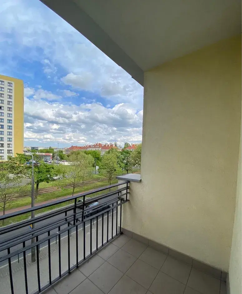 Duża Kawalerka po remoncie z balkonem ul. Przybyszewskiego - zdjęcie 8