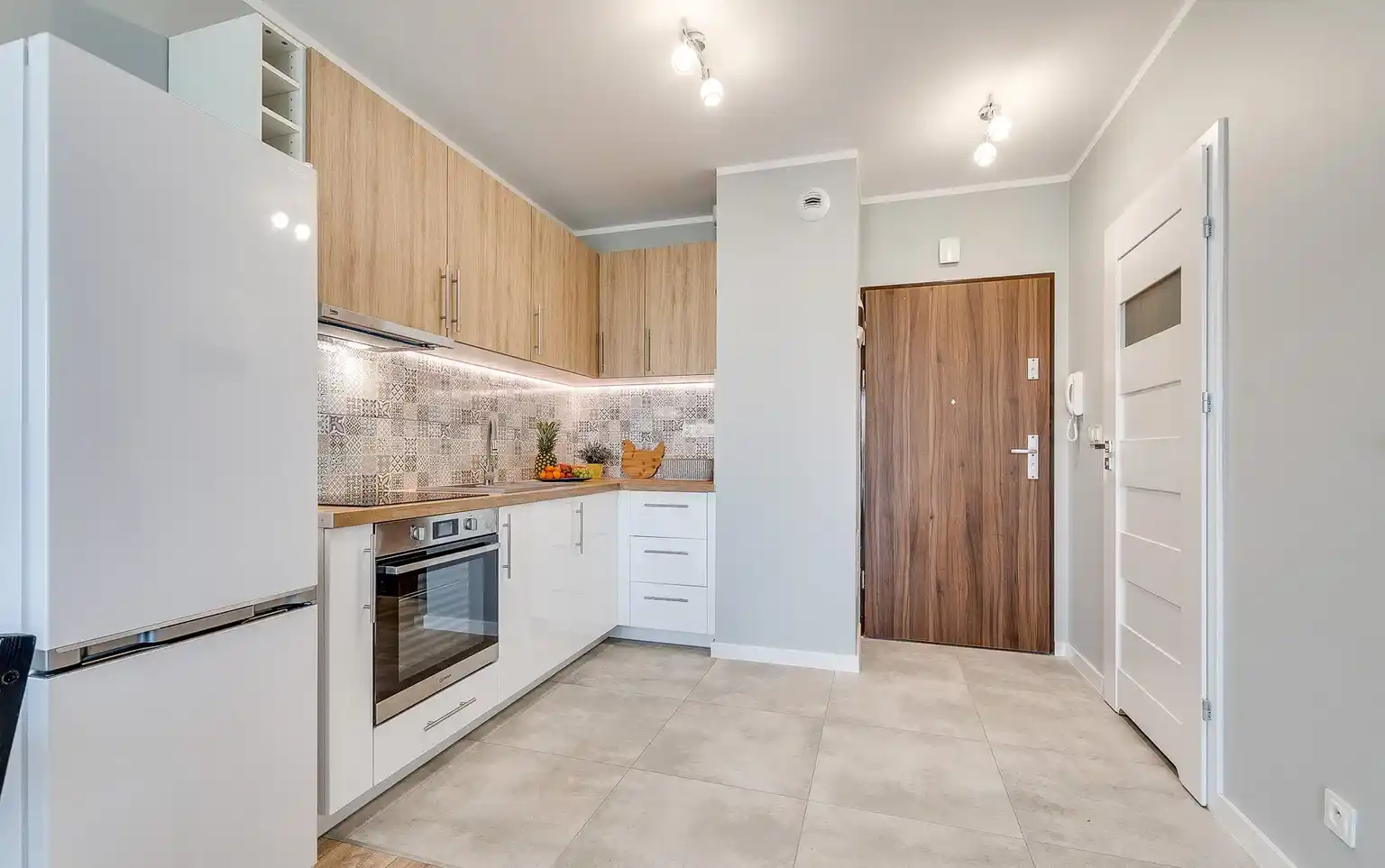 Nowoczesne, komfortowe mieszkanie 36m² z balkonem i klimatyzacją w Katowicach - zdjęcie 9