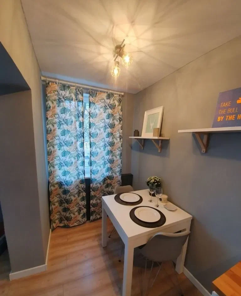 Wynajmę wyjątkowo zadbaną kawalerkę, ok.35m2,Warszawa ul Dąbrowskiej 5 - zdjęcie 6