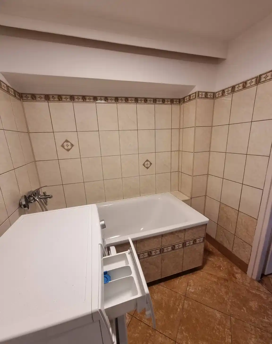 Kawalerka blisko Centrum - zdjęcie 9