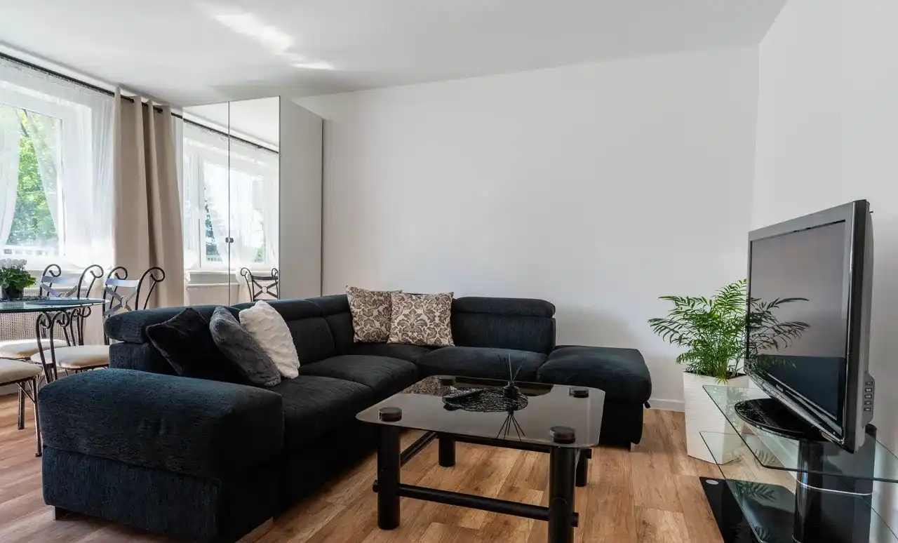 3 NIEZALEŻNE POKOJE, BALKON, PIERWSZY NAJEM, PO KAPITALNYM REMONCIE - zdjęcie 9