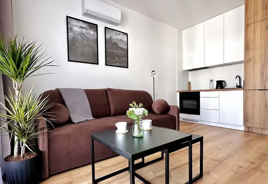 Mieszkanie 38m2 z klimatyzacją, balkonem i windą we Wrocławiu - zdjęcie 5