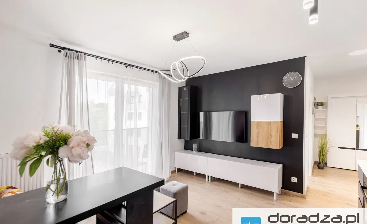 Przytulne 2 pokoje z aneksem/36m2/duży balkon/ul. Funka/MP i komórka