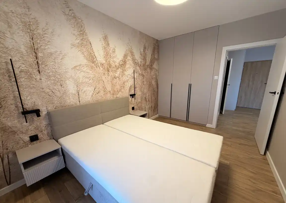 Nowe mieszkanie z balkonem i tarasem w bloku - zdjęcie 7
