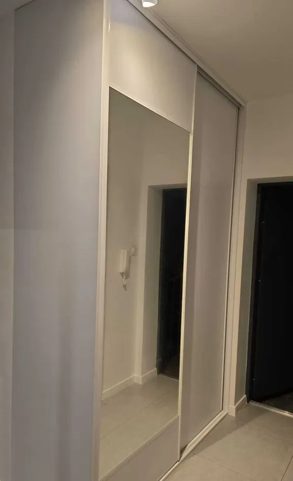 Mieszkanie 2 pokoje 1 piętro wynajem - zdjęcie 2