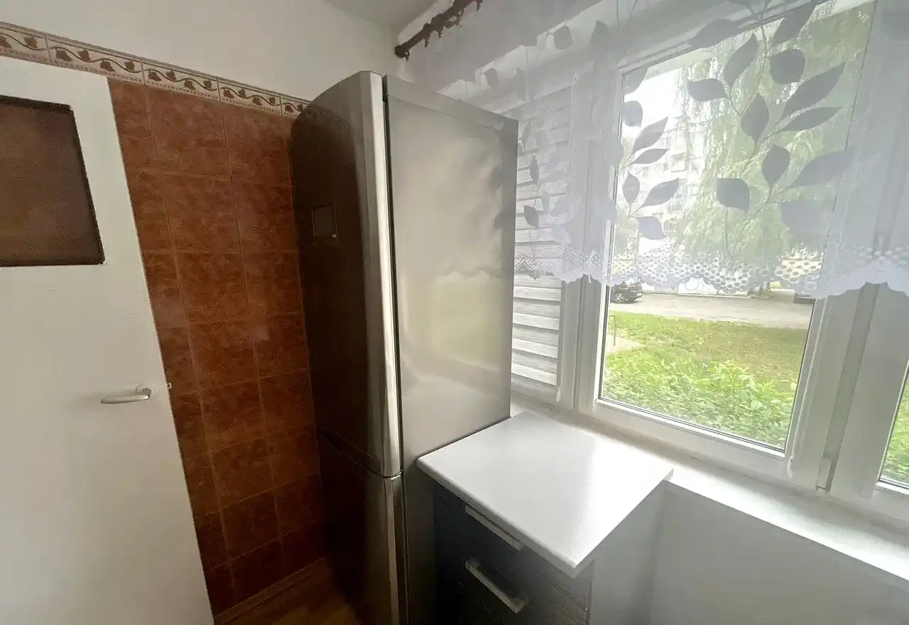 2 pok/ 37 m2/ balkon/ umeblowane/ PARTER/os. Toruńskie - zdjęcie 3