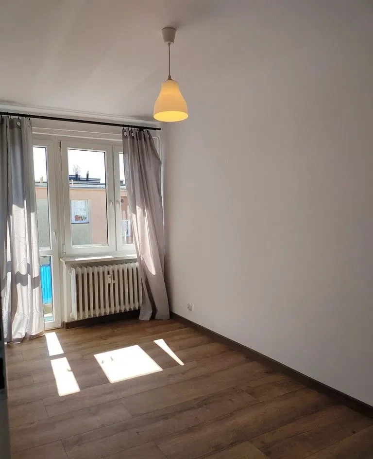 Dwupokojowe mieszkanie w centrum po remoncie - zdjęcie 7