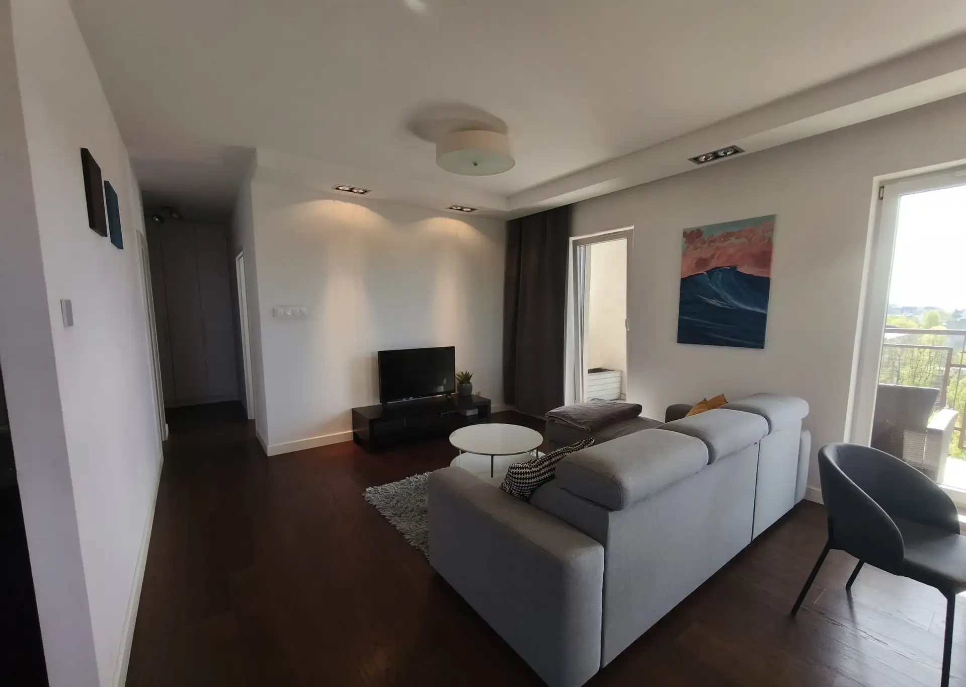 2-pokojowy apartament, w pełni wyposażony, duży balkon - piękny widok! - zdjęcie 2