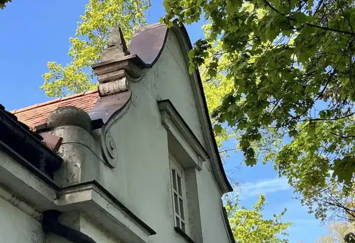 Idealna nieruchomość na siedzibę firmy przy parku - zdjęcie 3