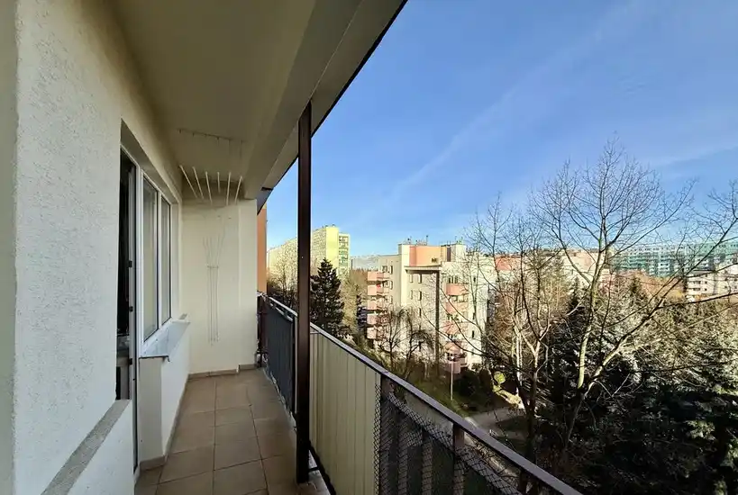 CENTRUM MIASTA - 53 M2 – 3 POKOJE - BALKON - zdjęcie 6