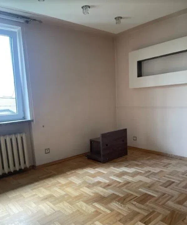 Dom dla pracowników z przestronnymi pokojami. - zdjęcie 9
