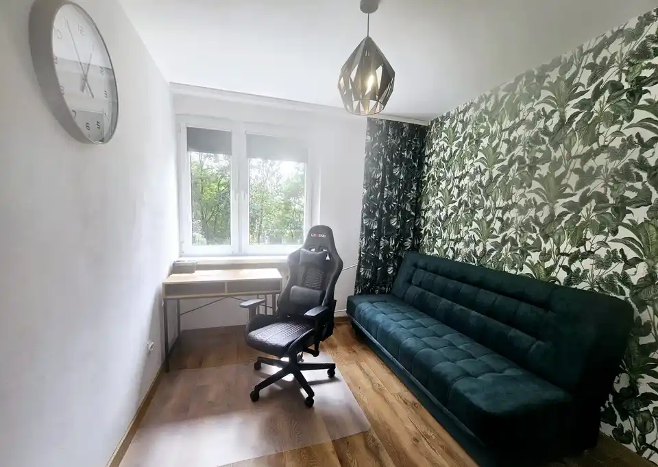 PRÓSZKOWSKA. 2 pokoje+osobna kuchnia. Idealne I piętro. Winda. Balkon. - zdjęcie 9