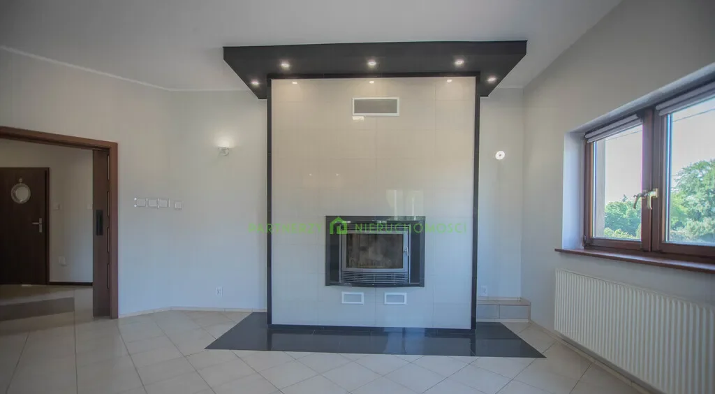 Dom wolnostojący wysoki standard 247 m² na wynajem