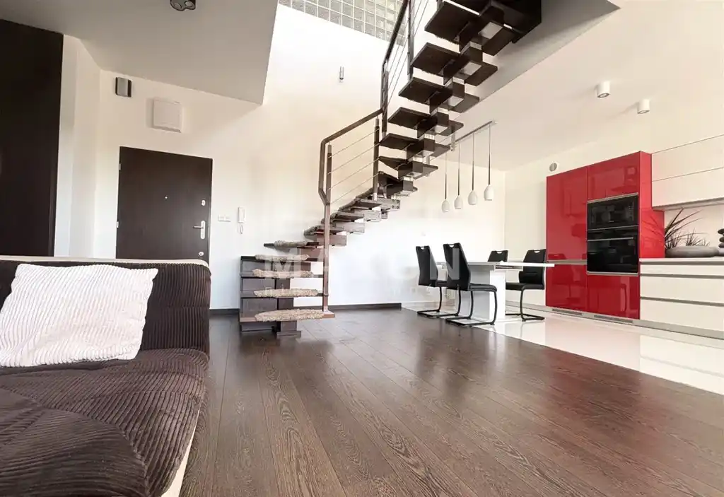 Luksusowy Apartament z Ogrodem w Konstancinie - zdjęcie 8