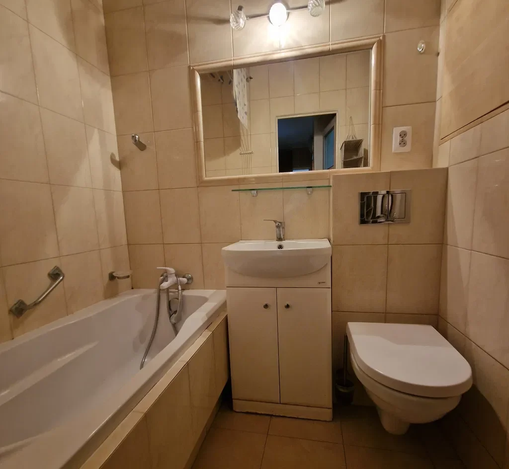 Mieszkanie 38m2 z balkonem w Poznaniu na os. Przyjaźni - zdjęcie 4