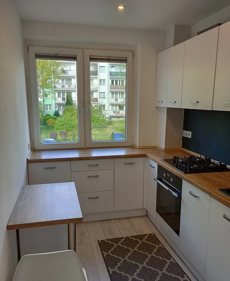 Dwupokojowe mieszkanie z balkonem, 1 piętro, 42m2 - zdjęcie 4