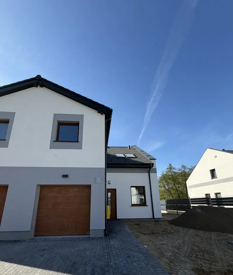 Dom do wynajęcia z garażem w spokojnej okolicy, 145 m², Krępa Słupska - zdjęcie 2