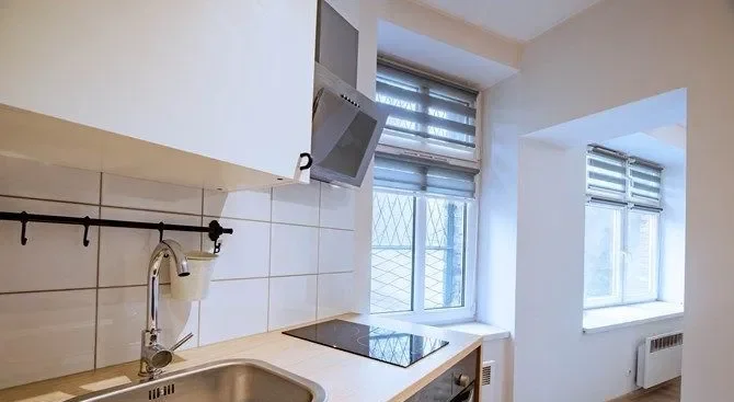 Wynajmę jasną kawalerkę - Chodkiewicza 10 - zdjęcie 7