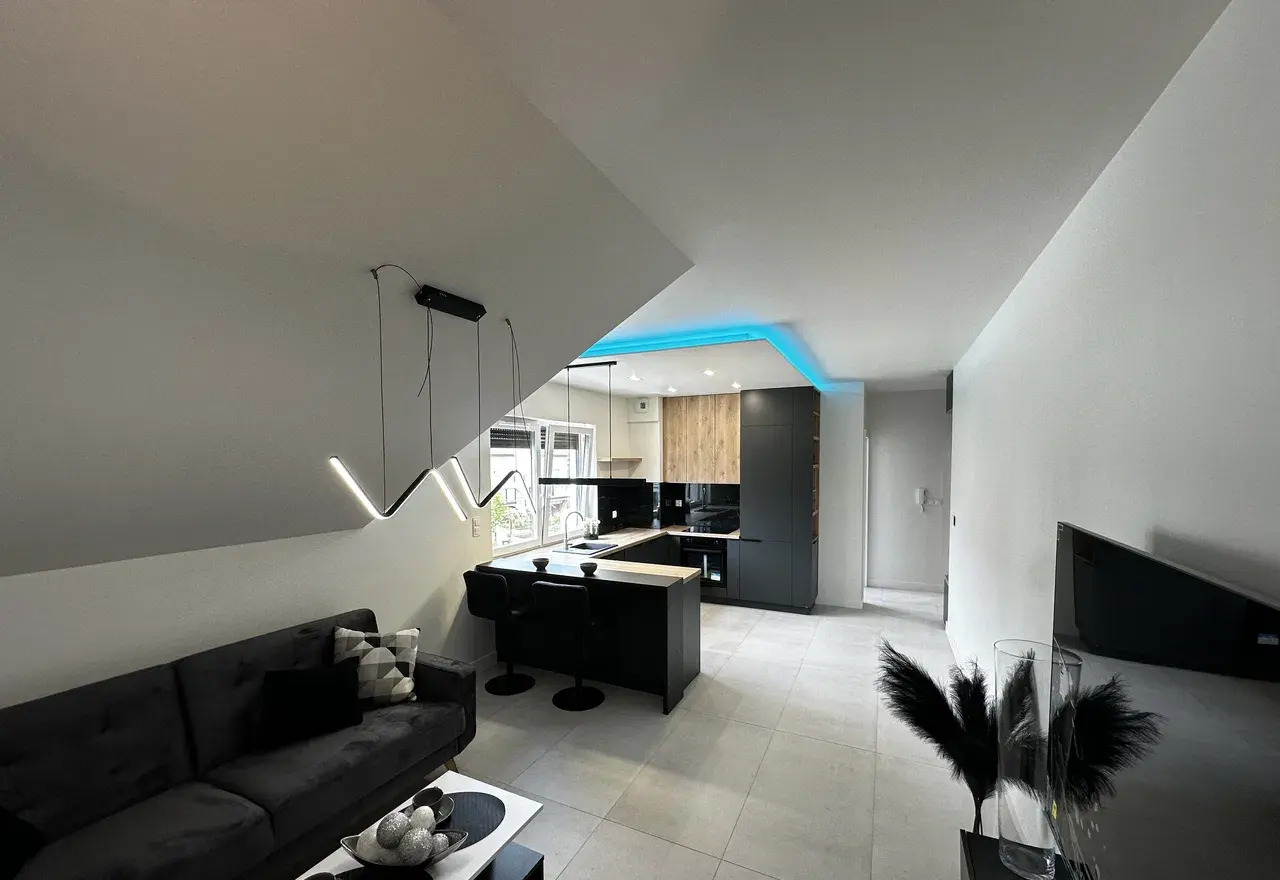 Apartament 2 pokoje z widokiem na góry. - zdjęcie 9