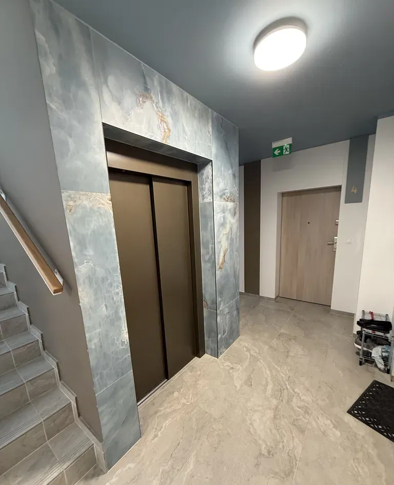 Wynajme 2 pokojowe z ogrodkiem , nowy blok - zdjęcie 6