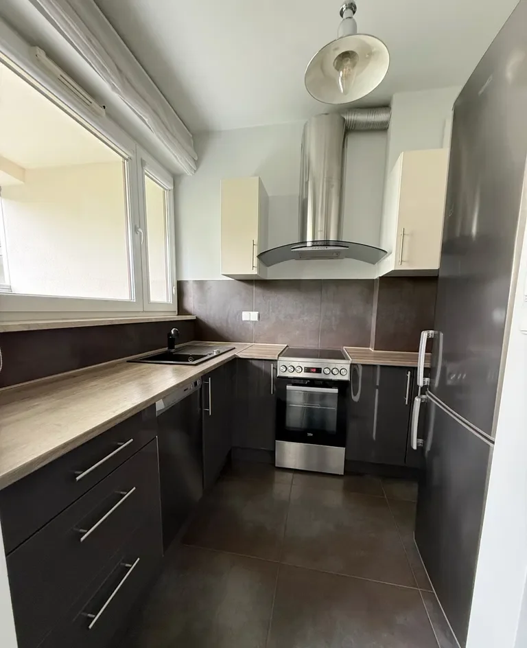 IMIELIN - 48 m2 - 2 pok z garażem - Duże szafy - Wolne - METRO - zdjęcie 5