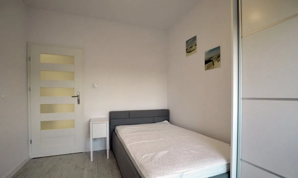 Atrakcyjne 3pok.(salon + 2 sypialnie), ok. Um, os. - zdjęcie 8