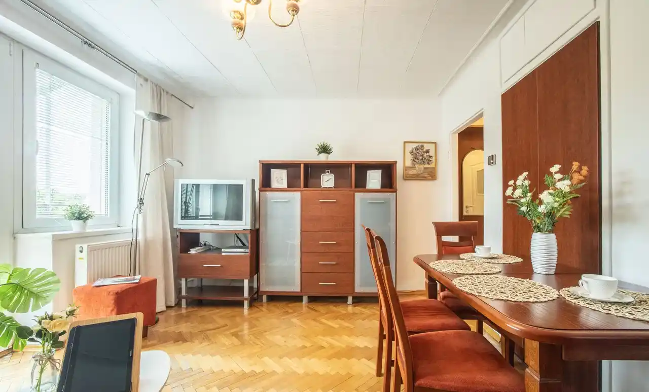 Przytulna kawalerka z balkonem na zielonych Bałutach , ul Mackiewicza - zdjęcie 10