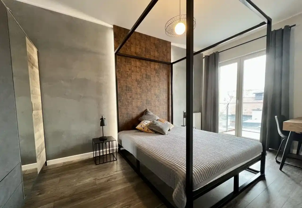Mieszkanie w Apartamentowcu w Centrum - zdjęcie 4