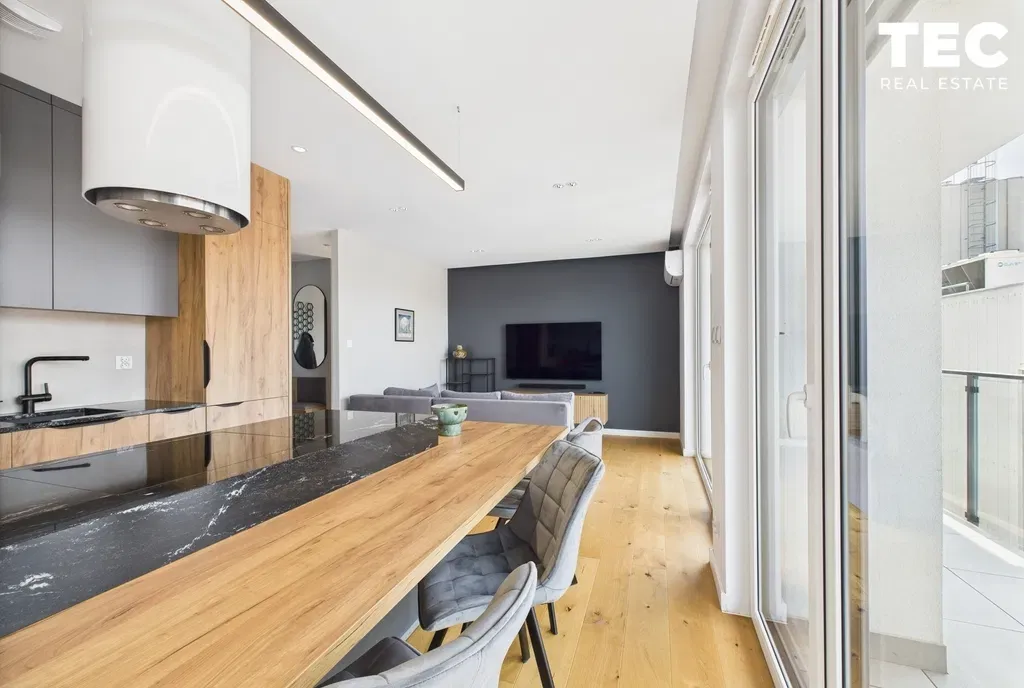 Dom przy Filharmonii | Opolska 10 |  duży balkon - zdjęcie 6