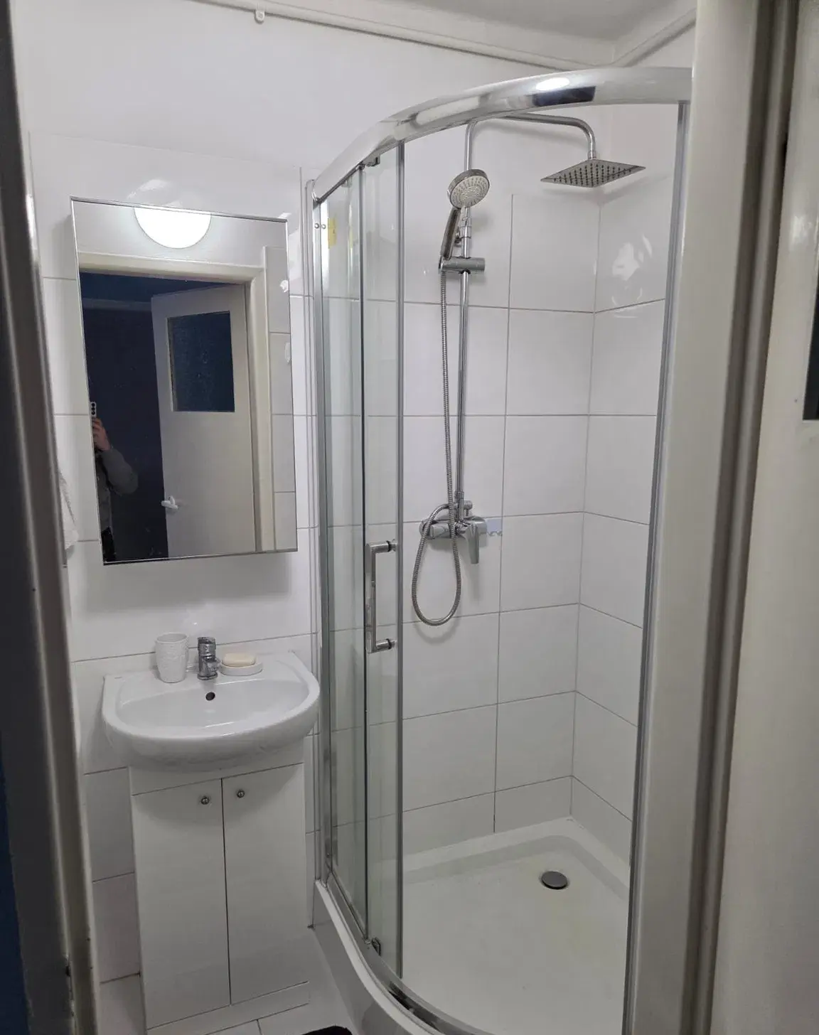 Kawalerka w centrum, ul. Nowogrodzka - zdjęcie 9