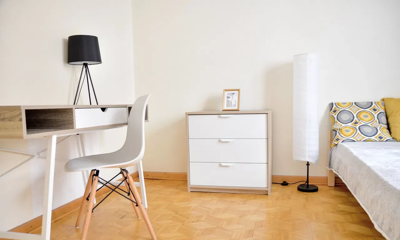Duży pokój z podwójnymi łóżkiem w Centrum / Nowogrodzka 62B - zdjęcie 6
