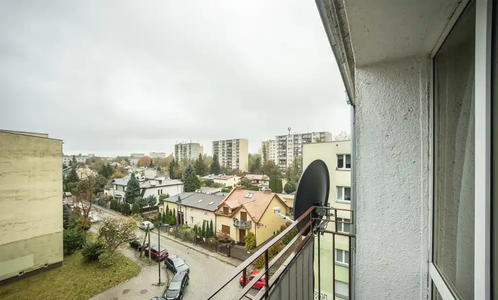 Do wynajęcia 3-pokojowe mieszkanie z balkonem - zdjęcie 10