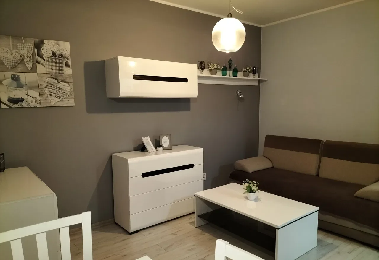Komfortowe 49 m.kw. w Rzeszowie 2 pokoje + garaż (bez pośredników) - zdjęcie 2