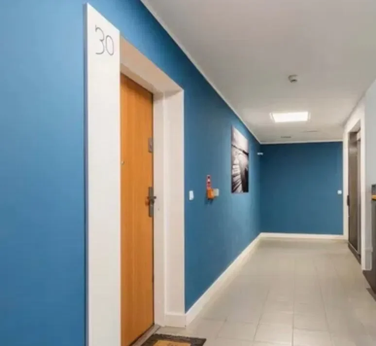 Mieszkanie na wynajem w nowoczesnym bloku - zdjęcie 2