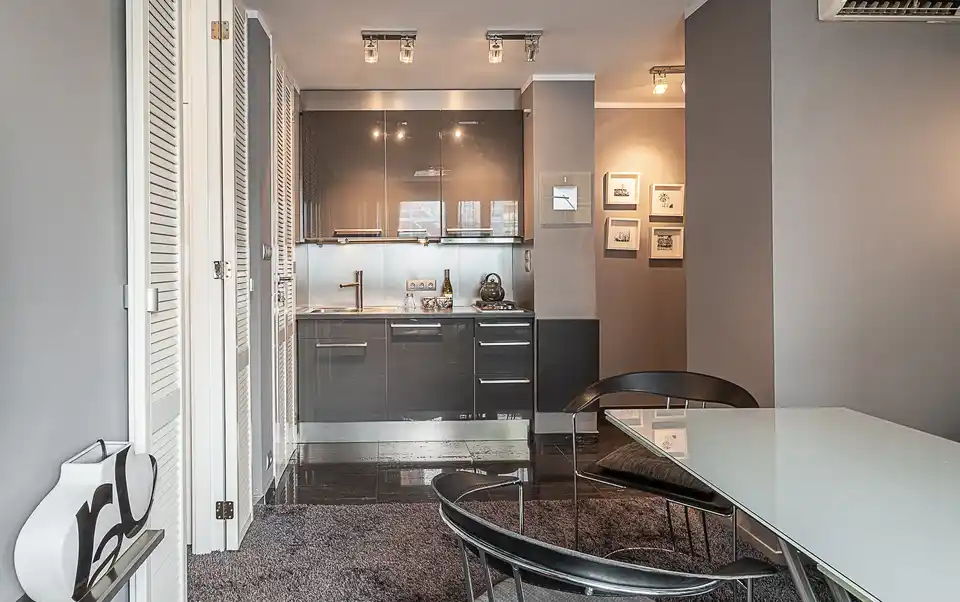 Designerska garsoniera przy wrocławskim Rynku - zdjęcie 8