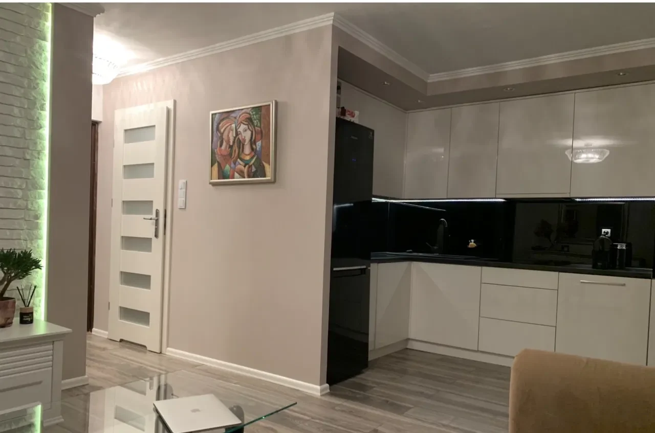Kawalerka 30 m² z balkonem | Mokotów | Metro Pole Mokotowskie