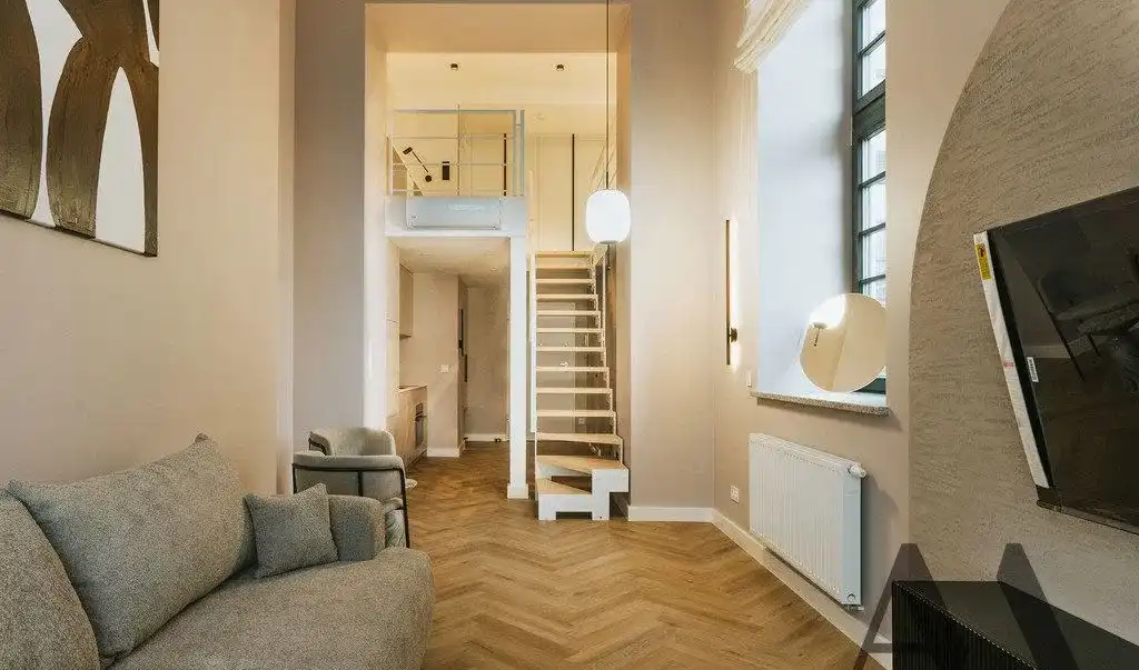 Bulwar Staromiejski | balkon | widok na rzekę - zdjęcie 3